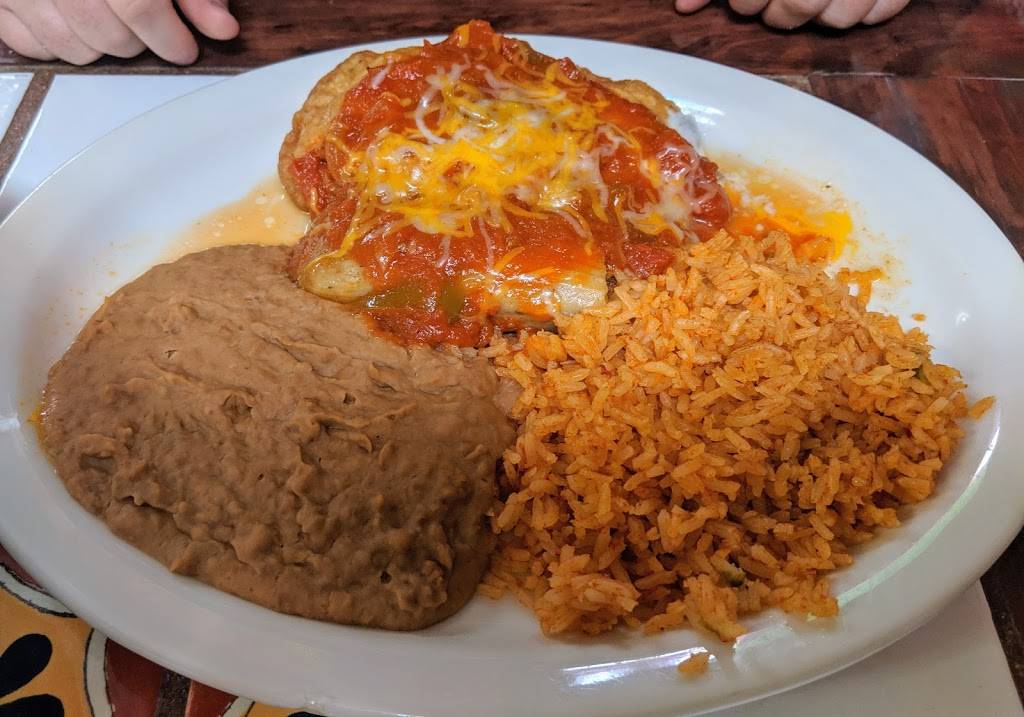 Don Nicos Mexican Restaurant | restaurant | 210 E South Loop, Stephenville, TX 76401, USA | 2549686552 OR +1 254-968-6552