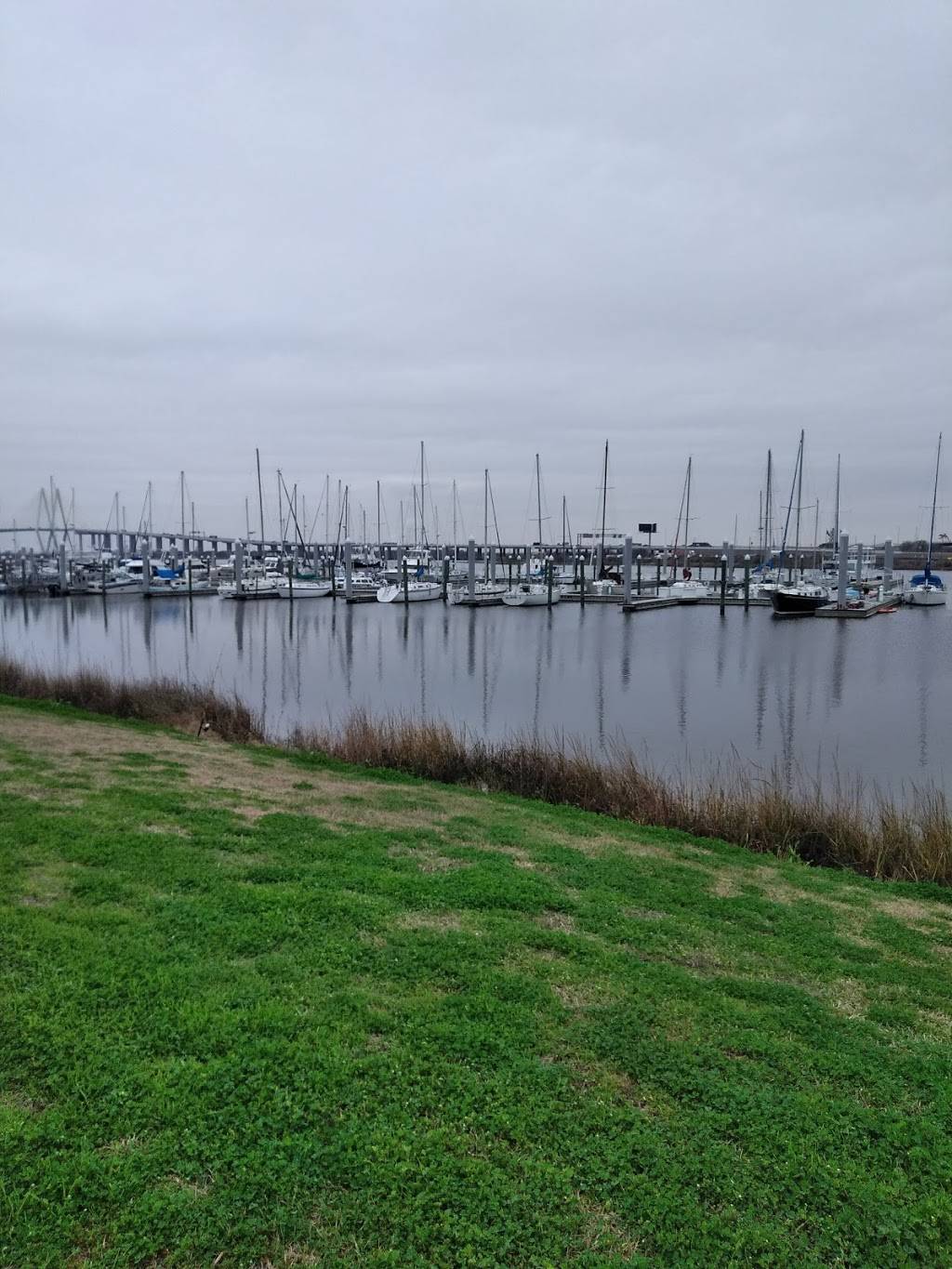 Whites Multicultural Center | restaurant | 307 N Erskine St, Angleton, TX 77515, USA | 9798644334 OR +1 979-864-4334