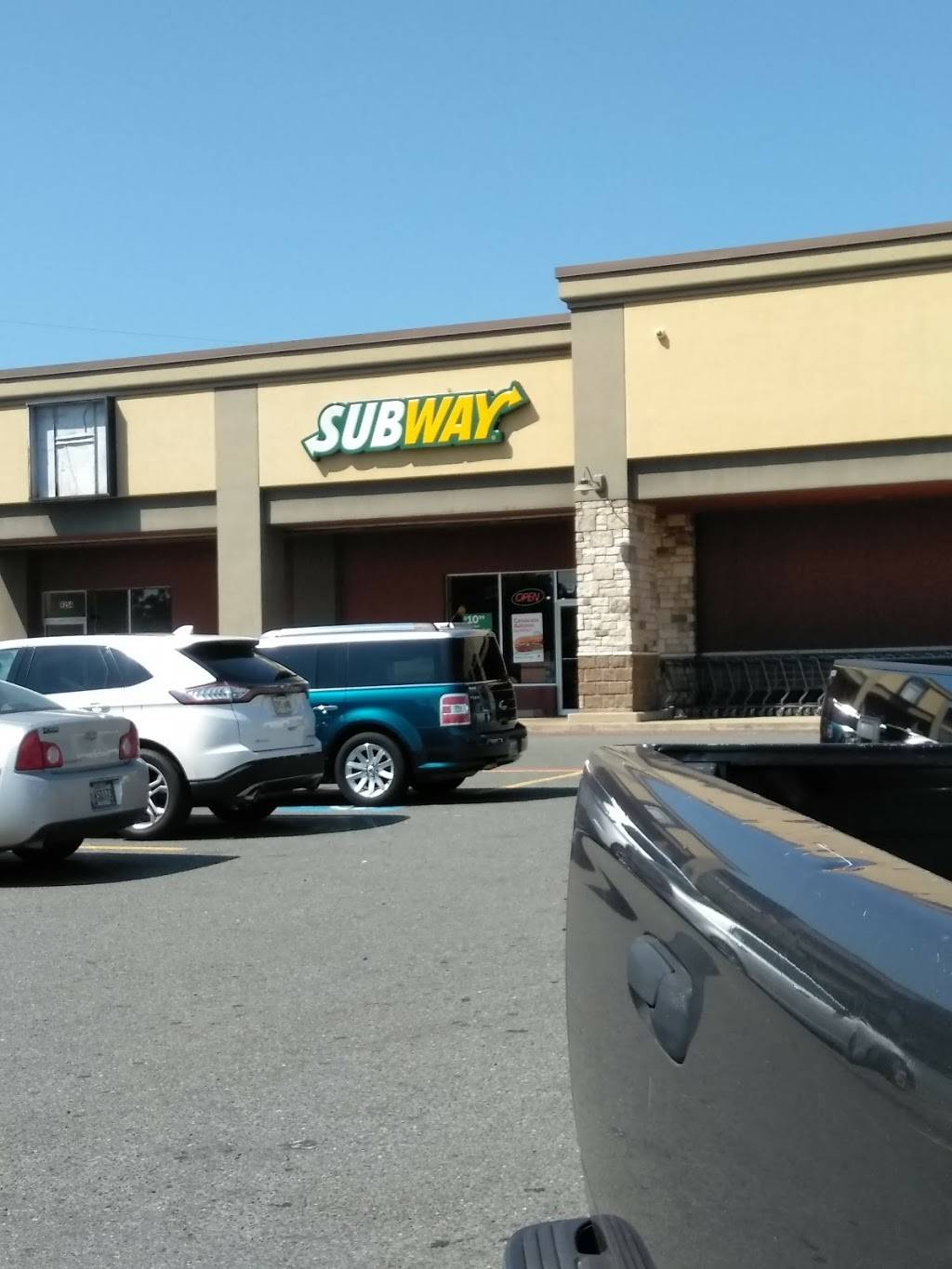 Subway | restaurant | 9252 Mansfield Rd, Shreveport, LA 71118, USA | 3183648889 OR +1 318-364-8889