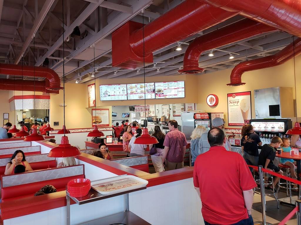 Freddys Frozen Custard & Steakburgers | restaurant | 1007 University Blvd, Suffolk, VA 23435, USA | 7576863900 OR +1 757-686-3900