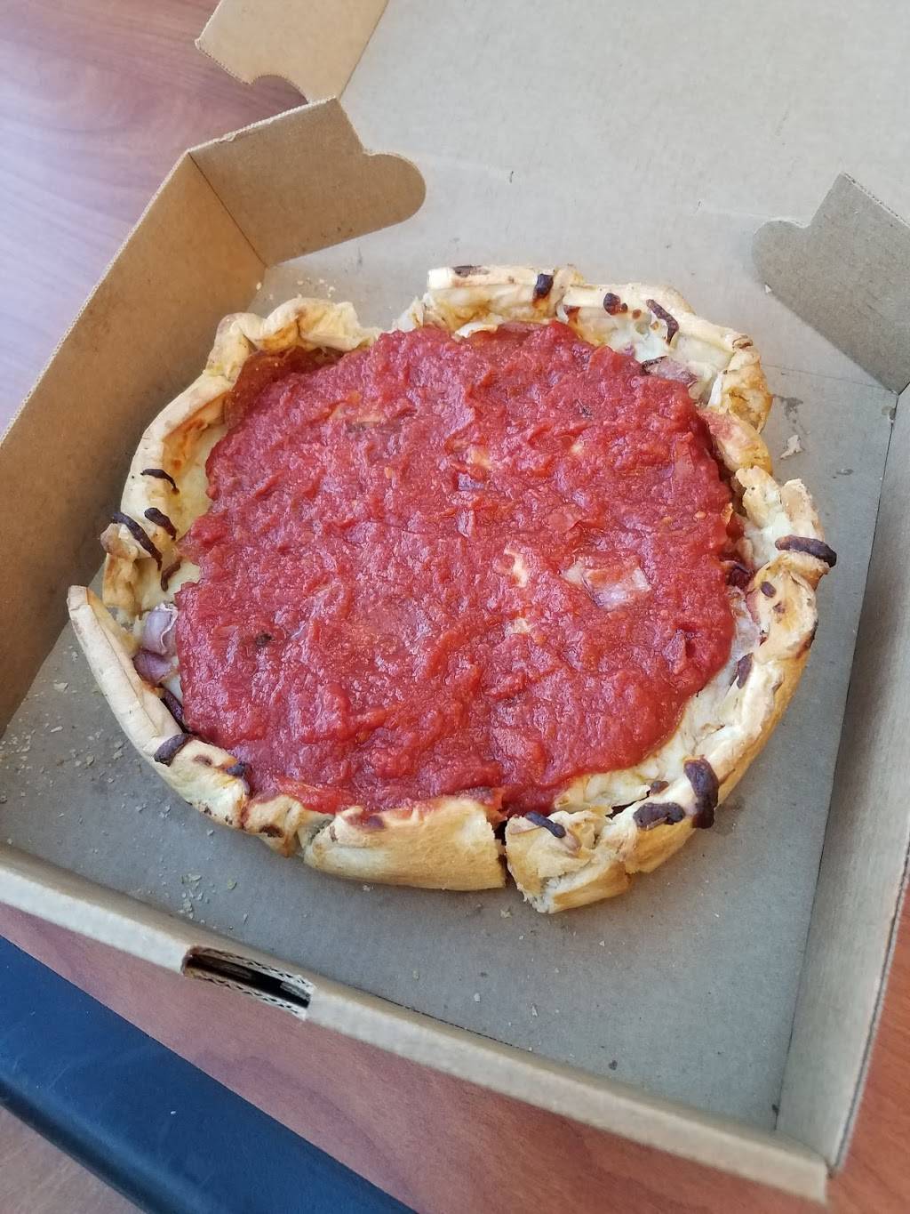 Reggios Chicago Style Pizza and Hot Dogs | restaurant | Terminal 1, 10000 Bessie Coleman Dr, Chicago, IL 60666, USA | 7736866180 OR +1 773-686-6180