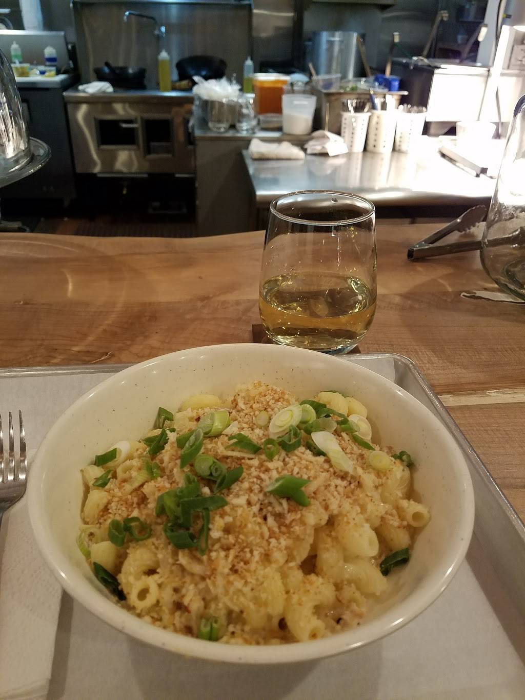 Island Nosh | restaurant | 8898 WA-525, Clinton, WA 98236, USA | 3603413828 OR +1 360-341-3828