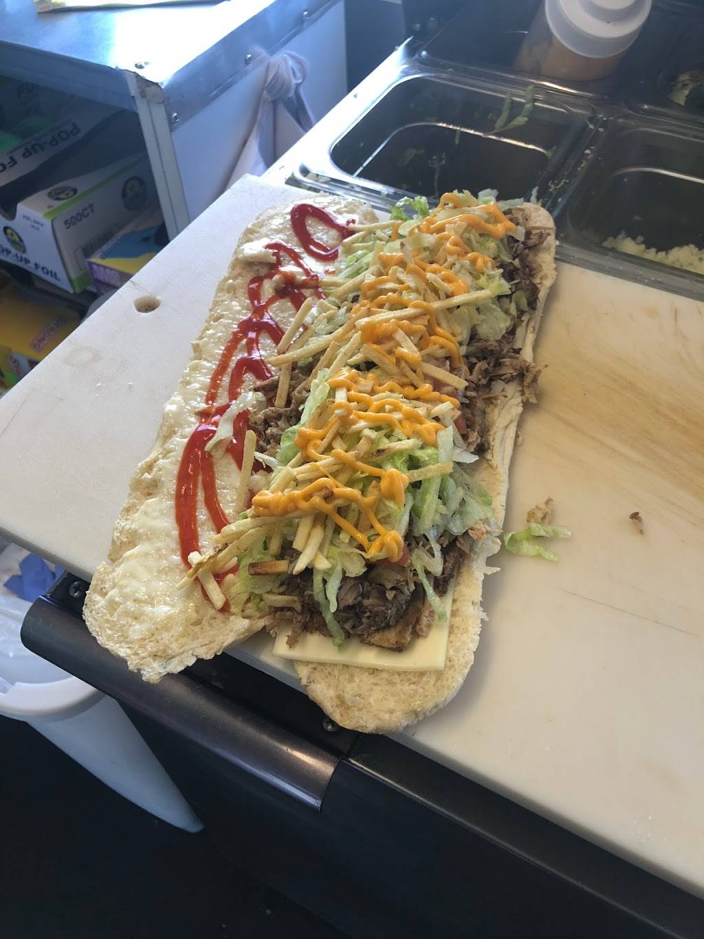 Los Poncenos | restaurant | Amesbury St, Lawrence, MA 01840, USA | 9789670072 OR +1 978-967-0072