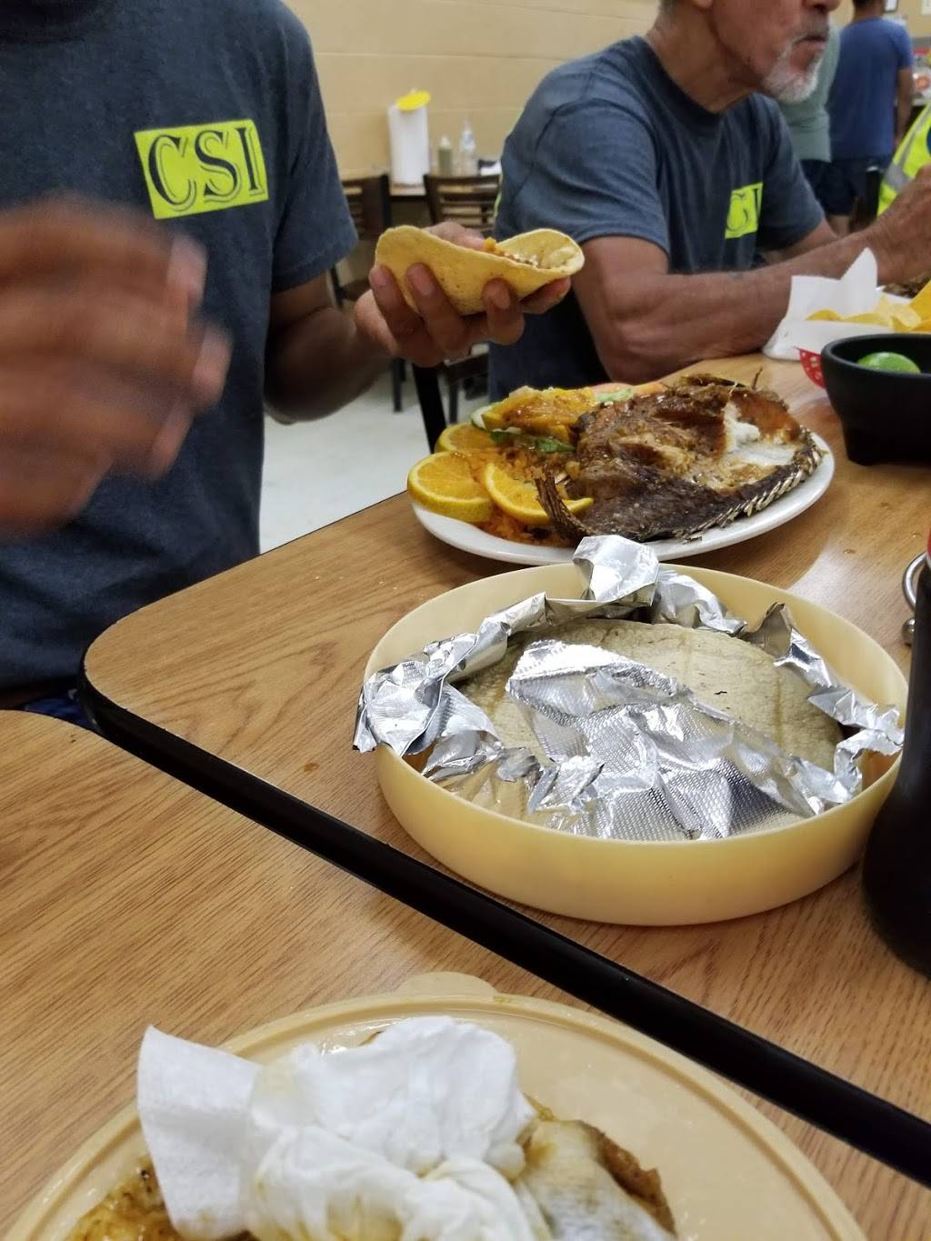 El Llano Restaurant | restaurant | 17 Smith St, Fairburn, GA 30213, USA | 7709642066 OR +1 770-964-2066