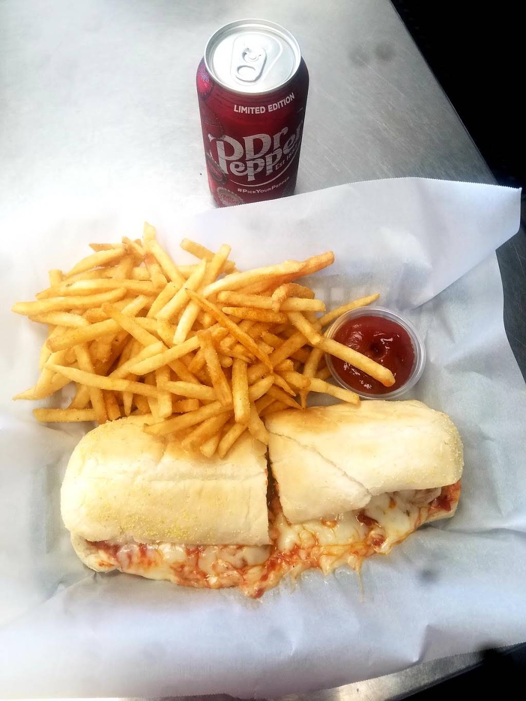 Lilsy Wood Fired Pizza | restaurant | 2840 De La Vina St B, Santa Barbara, CA 93105, USA | 8058982222 OR +1 805-898-2222