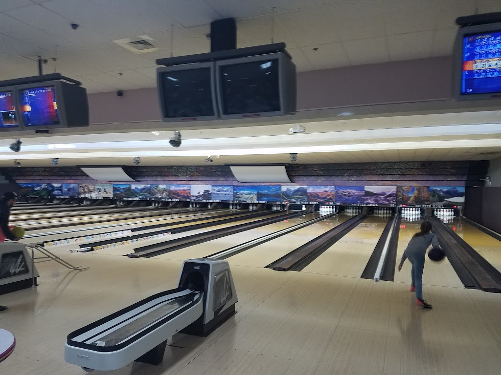 Green River Bowling Center | restaurant | 1410 Uinta Dr, Green River, WY 82935, USA | 3078752695 OR +1 307-875-2695