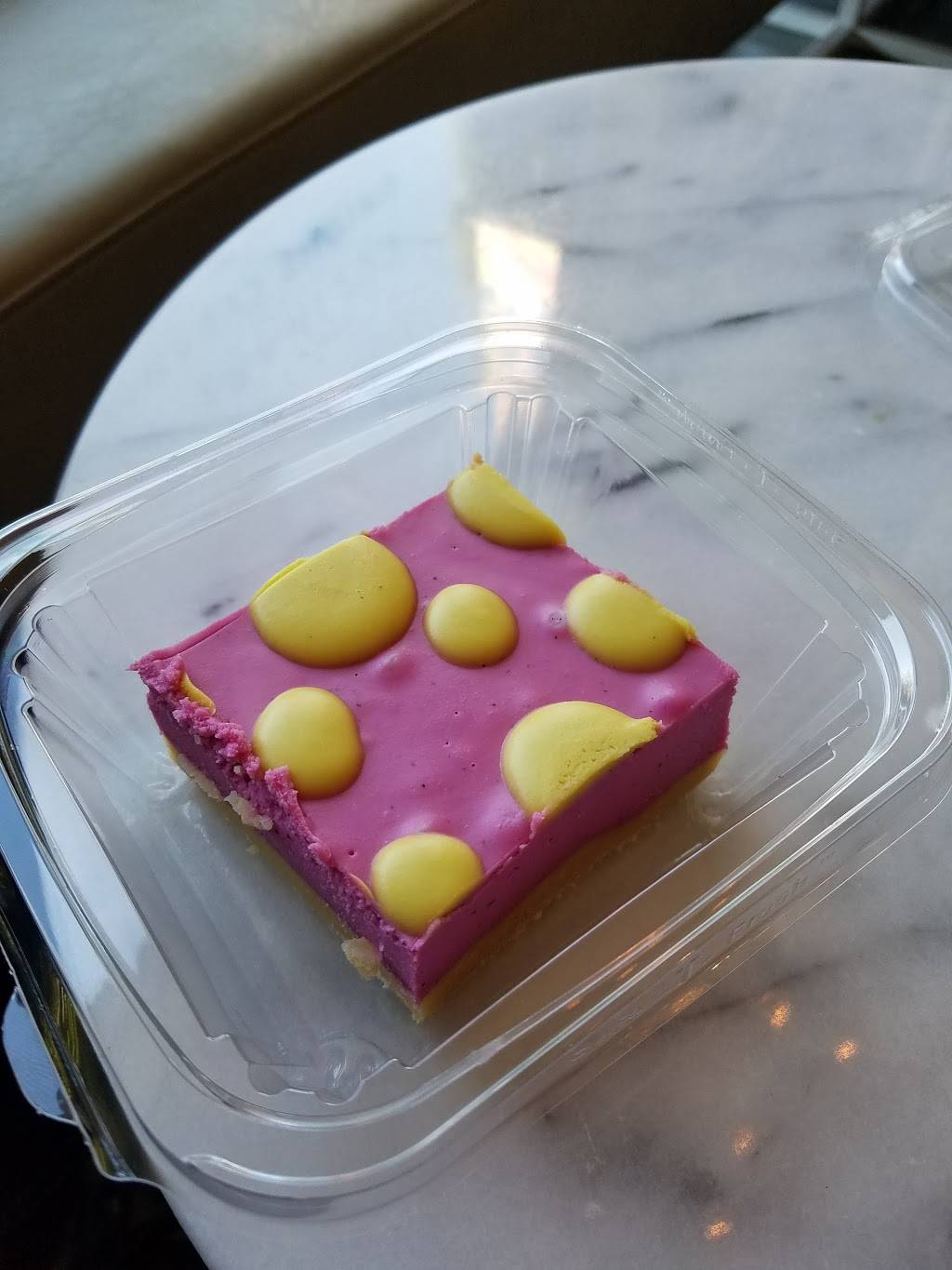 Beaming Organic Superfood Cafe: Santa Monica | cafe | 1426 Montana Ave, Santa Monica, CA 90403, USA | 3102997622 OR +1 310-299-7622