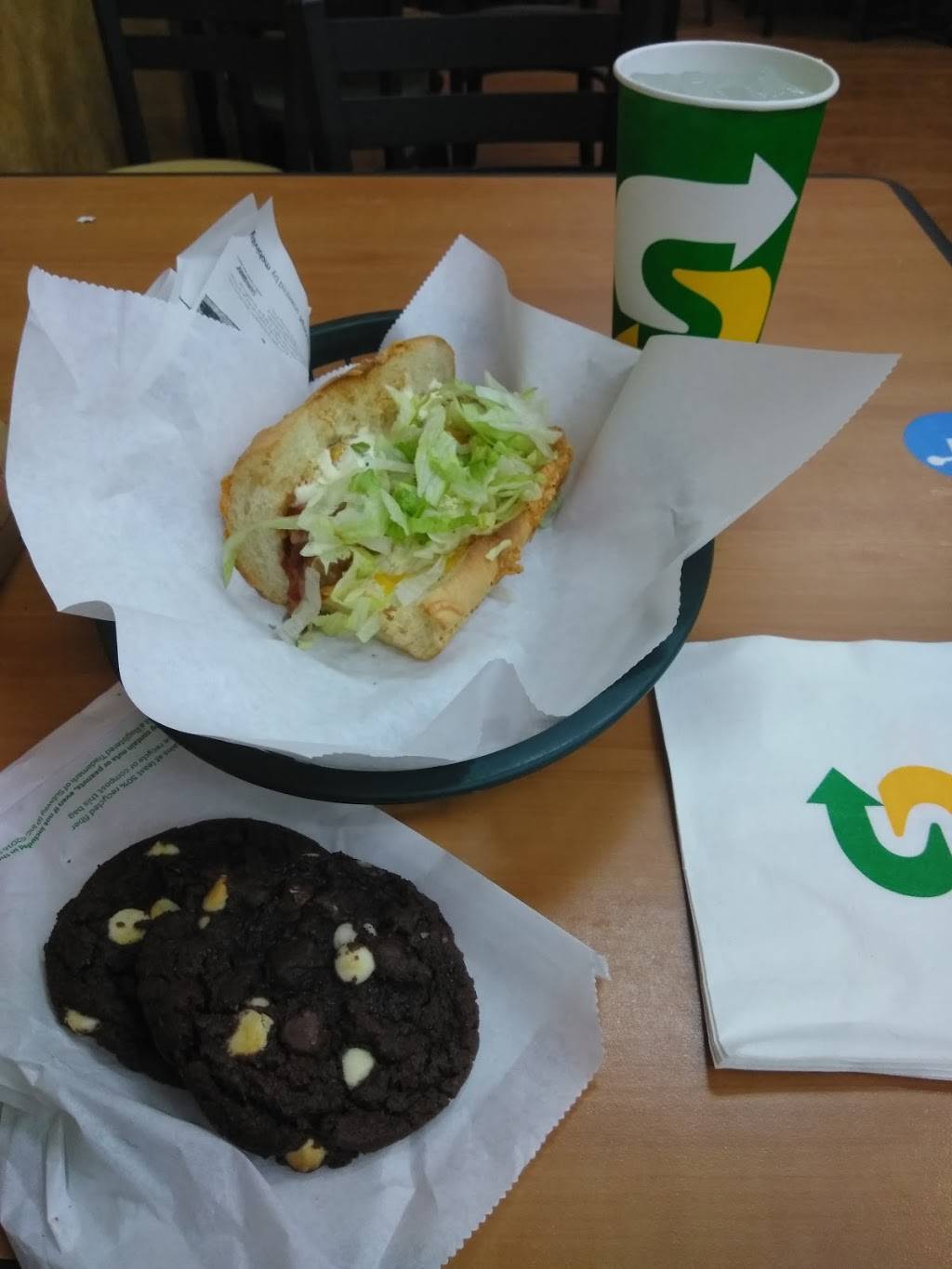Subway | restaurant | 3101 W Princeton St, Orlando, FL 32808, USA | 4072953779 OR +1 407-295-3779