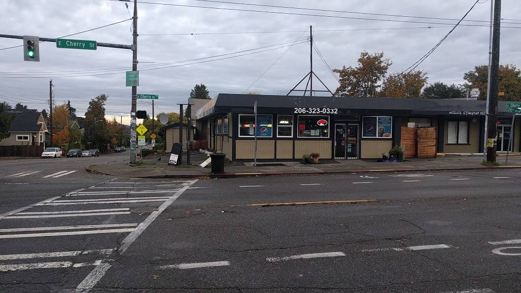 Kings Deli & Grocery | meal takeaway | 2800 E Cherry St # C, Seattle, WA 98122, USA | 2067205204 OR +1 206-720-5204