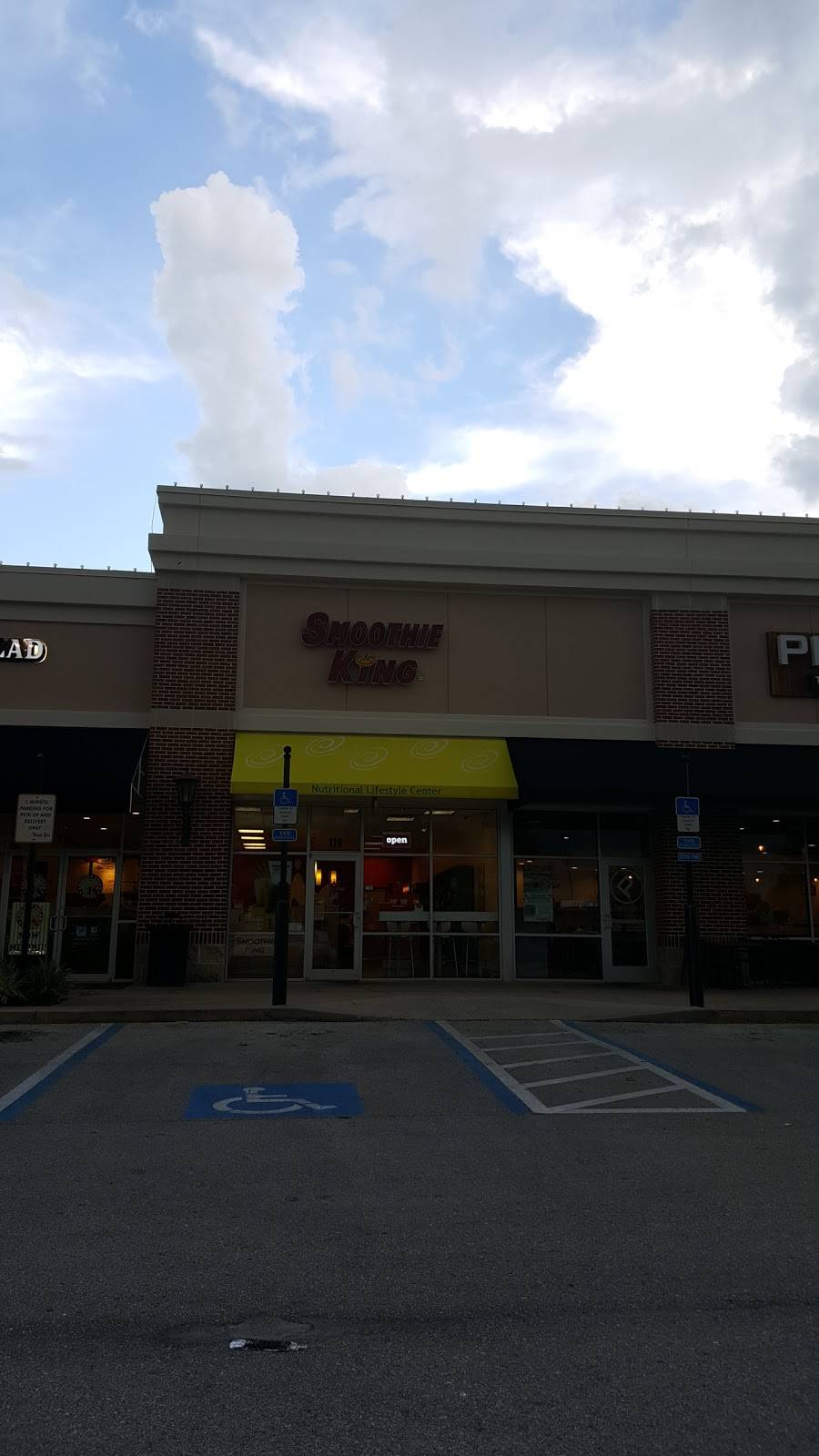 Smoothie King | restaurant | St. Johns Town Center, 4624 Town Crossing Dr #119, Jacksonville, FL 32246, USA | 9049962889 OR +1 904-996-2889