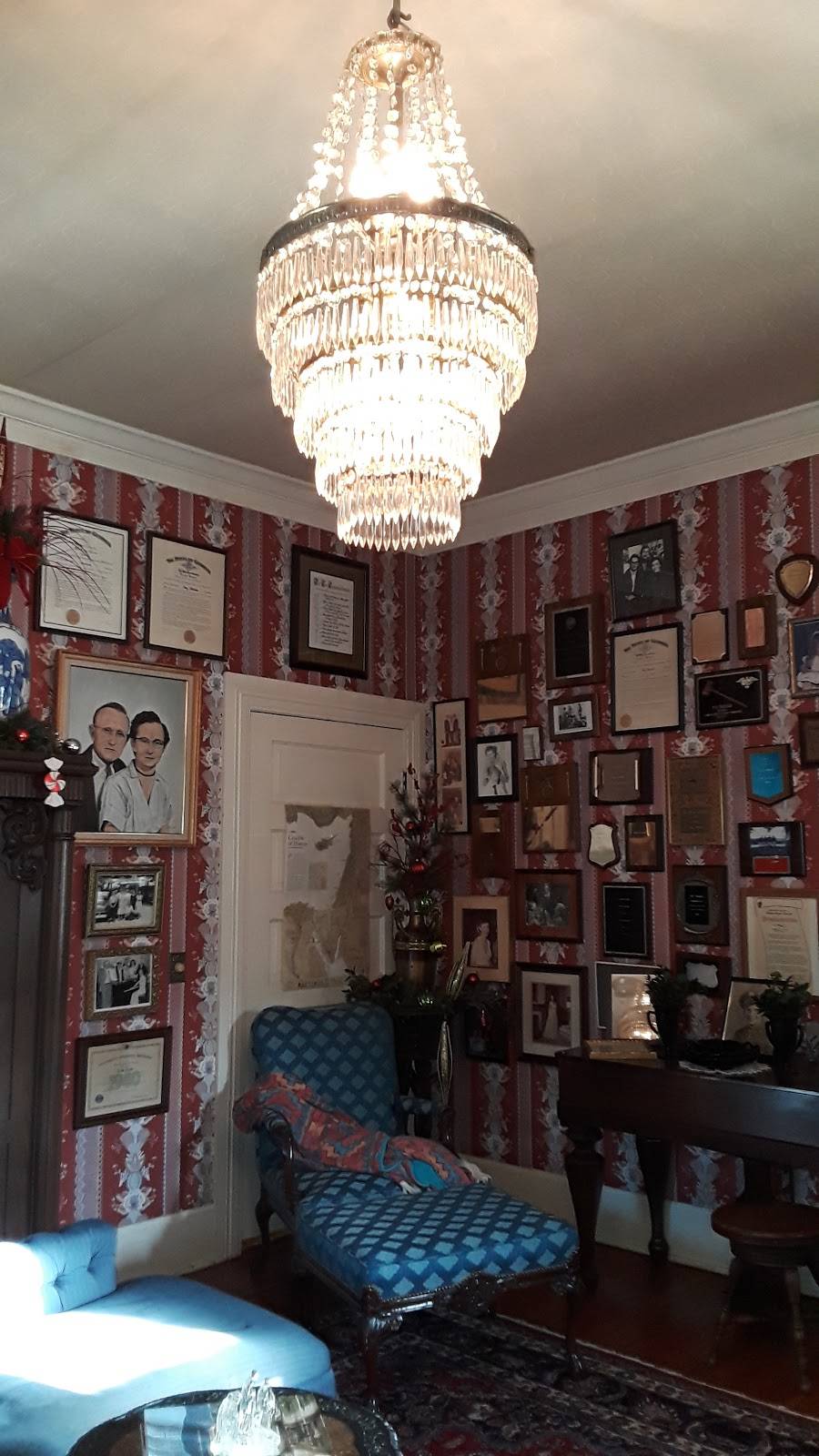 Grand Oaks | restaurant | 302 W Main St, Cartersville, GA 30120, USA | 7703826322 OR +1 770-382-6322