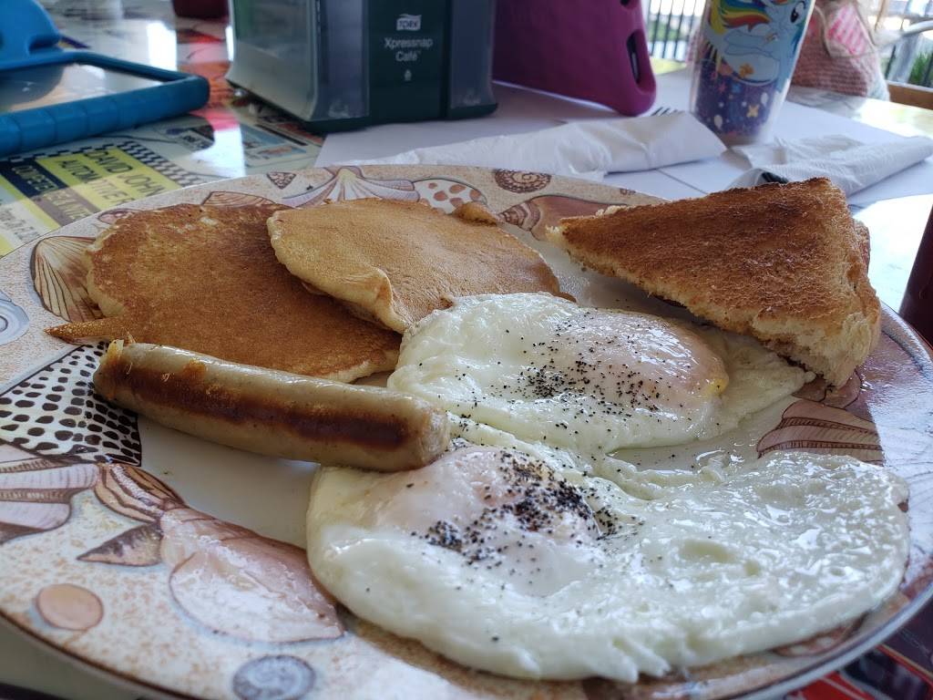 Grams Kitchen | restaurant | 2560, 915 N Spring Garden Ave, DeLand, FL 32720, USA | 3867349460 OR +1 386-734-9460