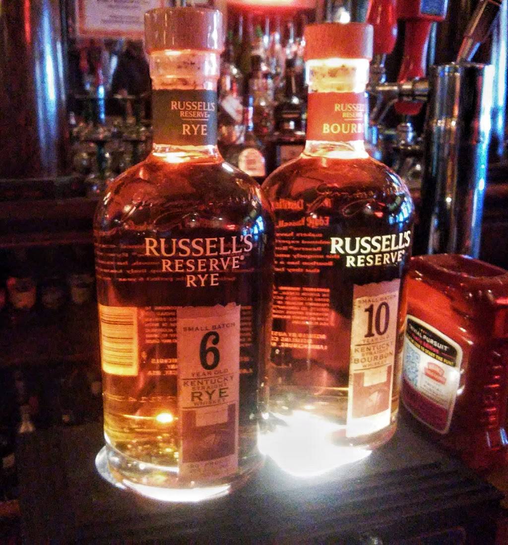 Shillings On The Square | restaurant | 19 N Park Square, Marietta, GA 30060, USA | 7704289520 OR +1 770-428-9520