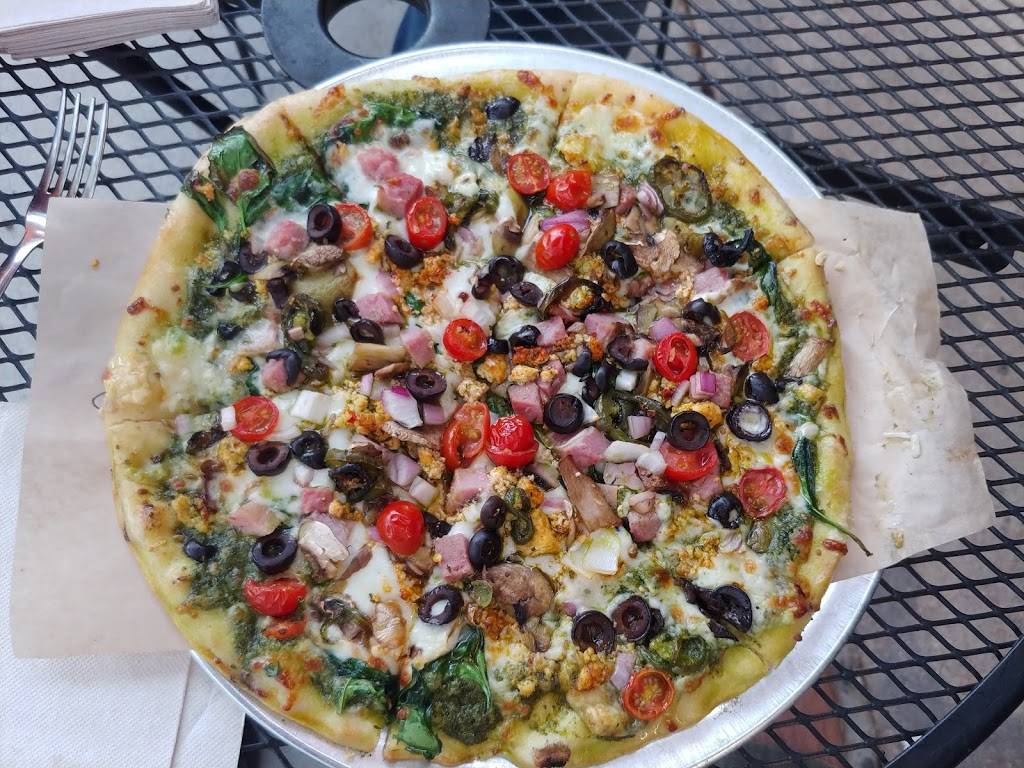 Bambinos Urban Pizzeria | restaurant | 36 E Bijou St, Colorado Springs, CO 80903, USA | 7196308121 OR +1 719-630-8121