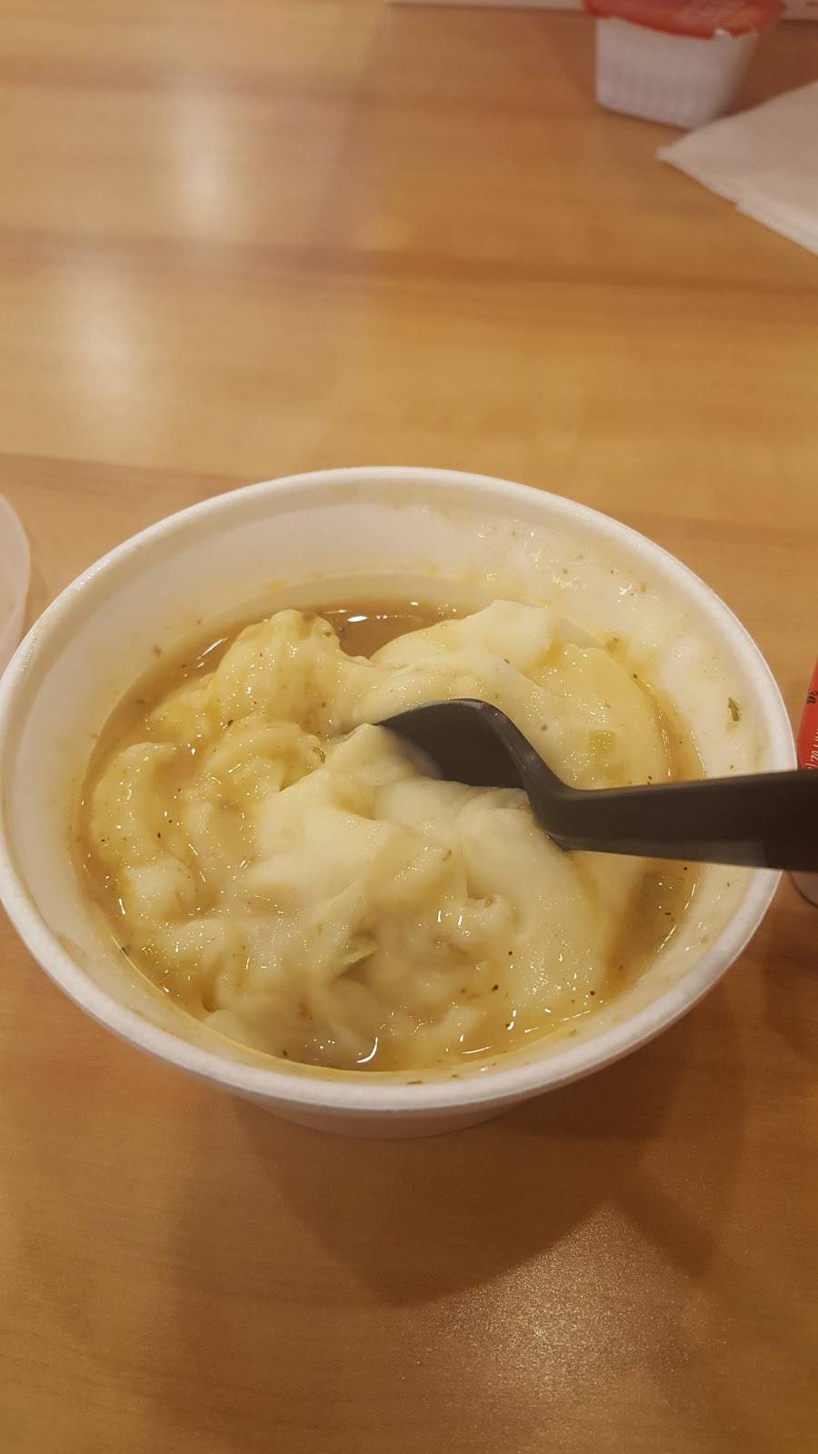 Popeyes Louisiana Kitchen | restaurant | 775 Panorama Trail S, Rochester, NY 14625, USA | 5856625419 OR +1 585-662-5419