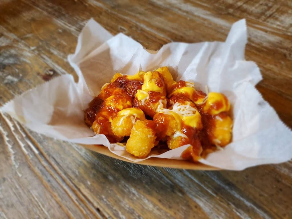 Biscuit Lovers | restaurant | 403 E Main St, Tomball, TX 77375, USA | 3462985683 OR +1 346-298-5683