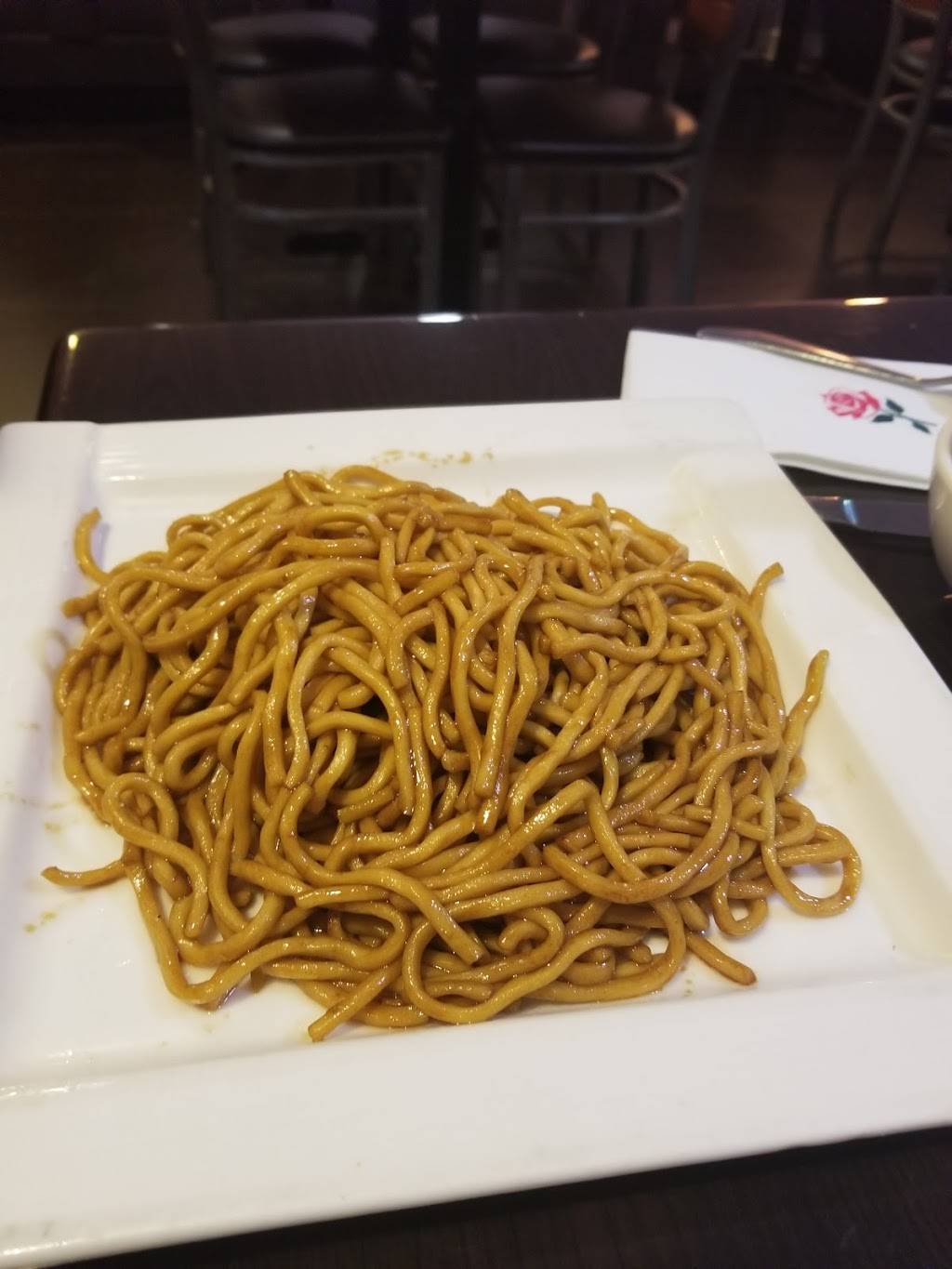 Emperor Garden | restaurant | 3161 Main St, Mohegan Lake, NY 10547, USA | 9145285588 OR +1 914-528-5588