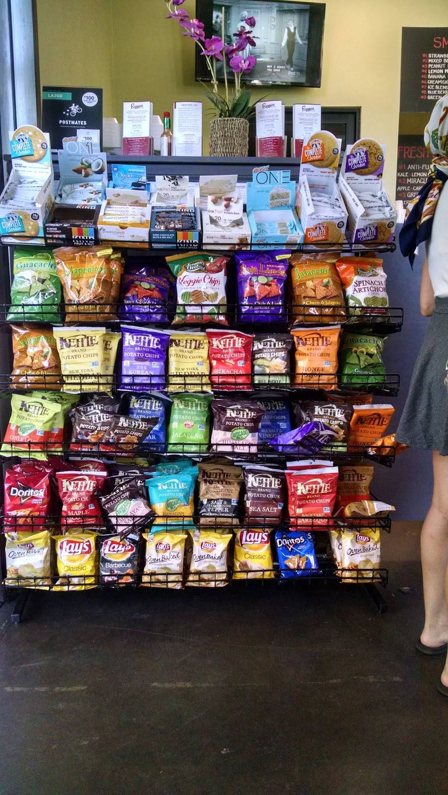 Reggies Deli & Cafe | restaurant | 1910 Sunset Blvd, Los Angeles, CA 90026, USA | 2133539263 OR +1 213-353-9263