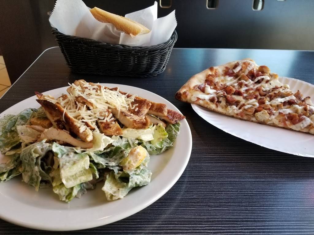 Broadway Pizzeria | restaurant | 2411, 616 N Broadway, White Plains, NY 10603, USA | 9144286218 OR +1 914-428-6218