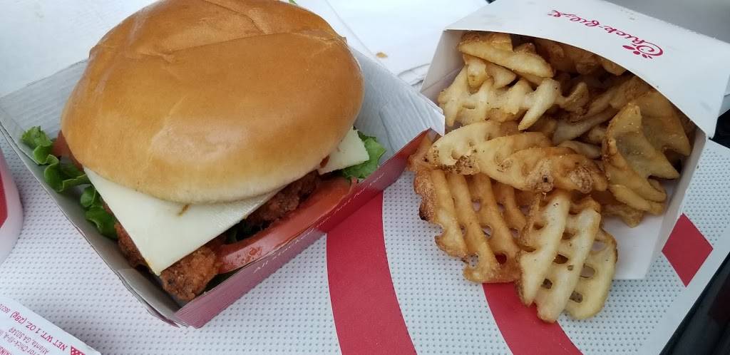 Chick-fil-A | restaurant | 2800 W Big Beaver Rd Ste Y-323, Troy, MI 48084, USA | 2489300135 OR +1 248-930-0135