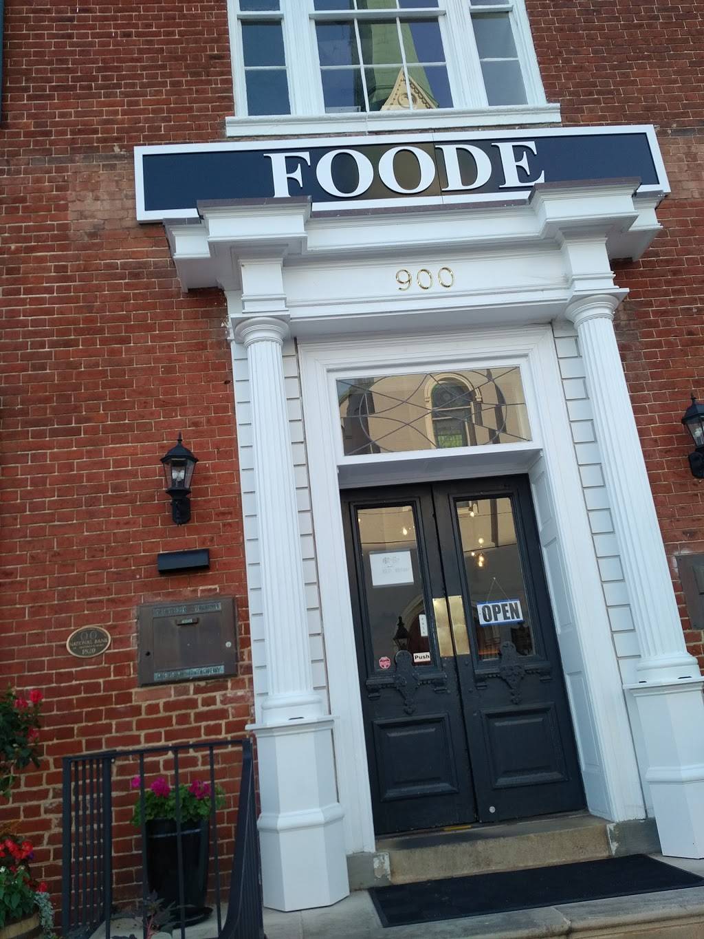 Foode | restaurant | 900 Princess Anne St, Fredericksburg, VA 22401, USA | 5404791370 OR +1 540-479-1370