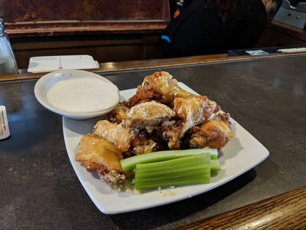 Elmwood Inn | restaurant | 1256 Mt Hope Ave, Rochester, NY 14620, USA | 5852715195 OR +1 585-271-5195