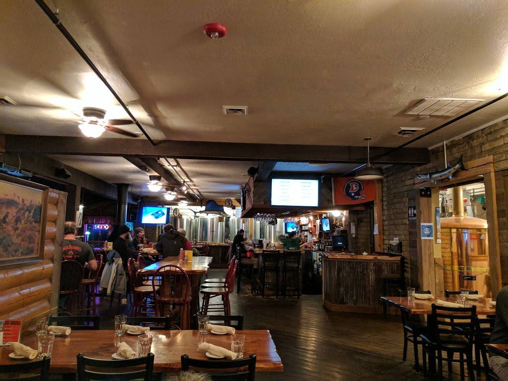 Pug Ryans Brewery | restaurant | 104 Village Pl, Dillon, CO 80435, USA | 9704682145 OR +1 970-468-2145
