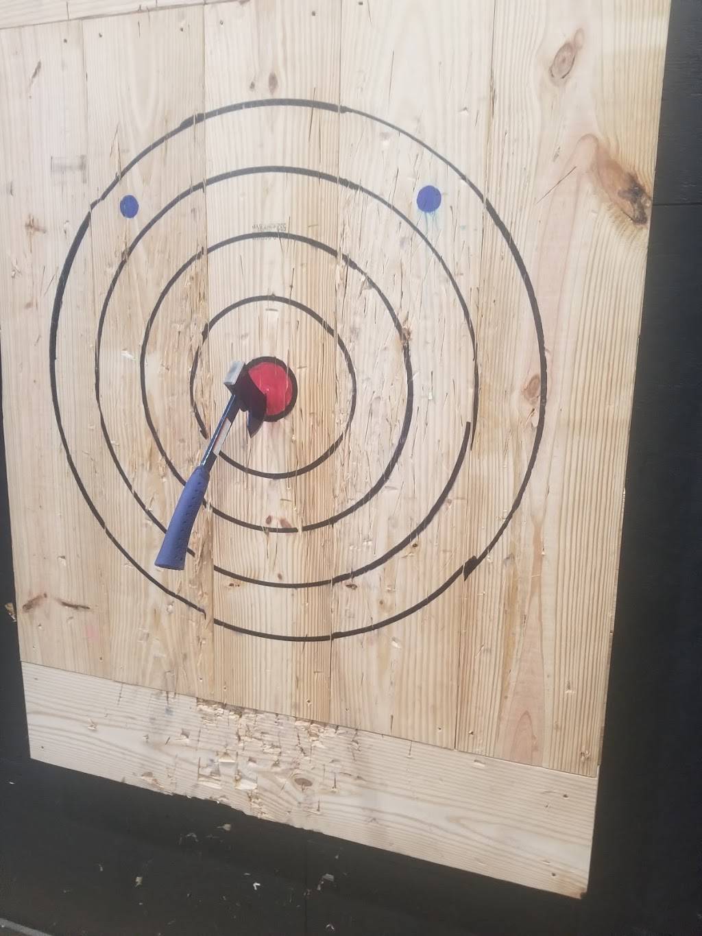 Iron Axe Bar & Grill | restaurant | 2842 S Ridgewood Ave, South Daytona, FL 32119, USA | 3862389170 OR +1 386-238-9170