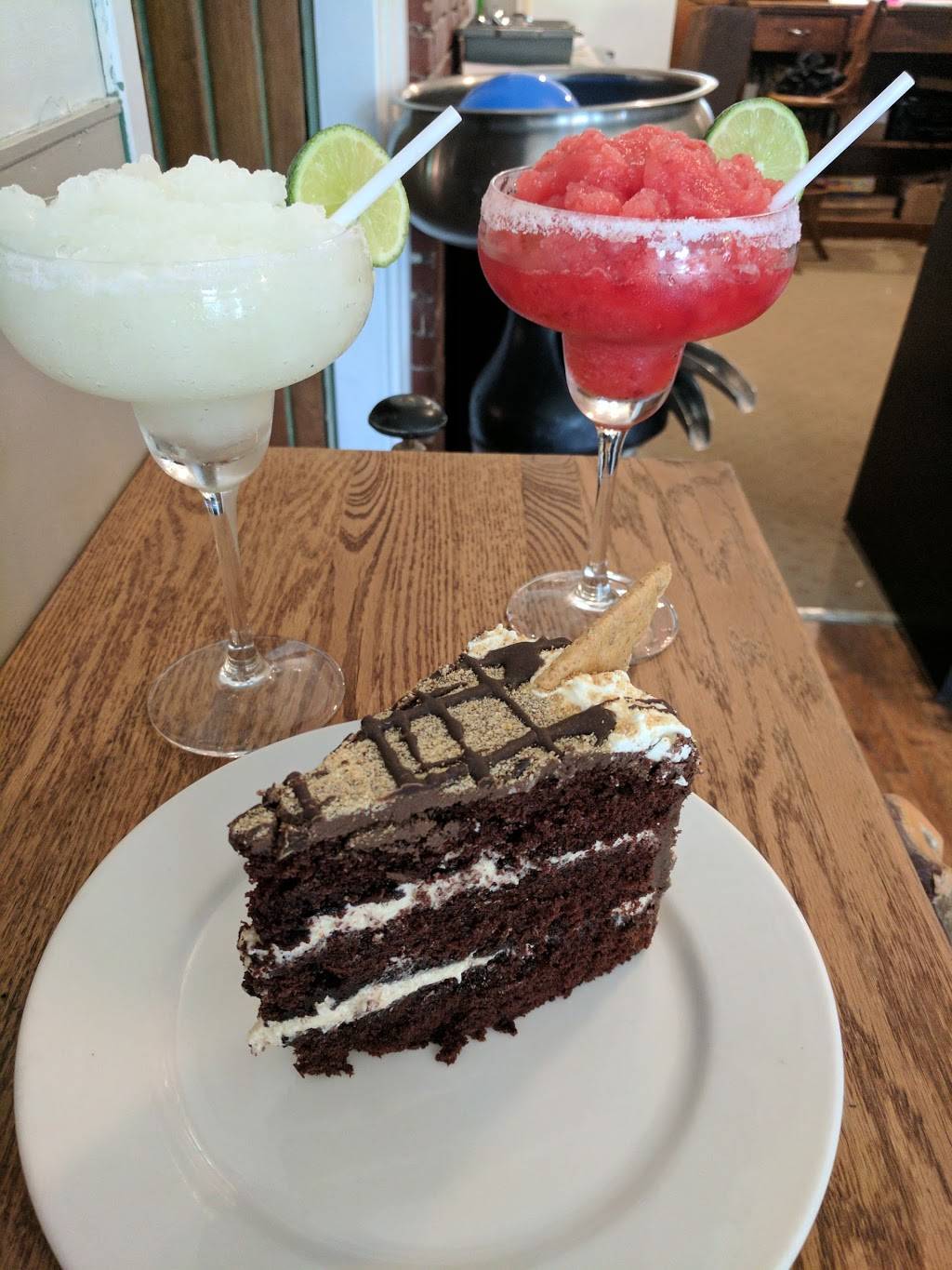 Pine Lodge | restaurant | 6 Chemin de Pine Lodge, Bristol, QC J0X 1G0, Canada | 8196472805 OR +1 819-647-2805