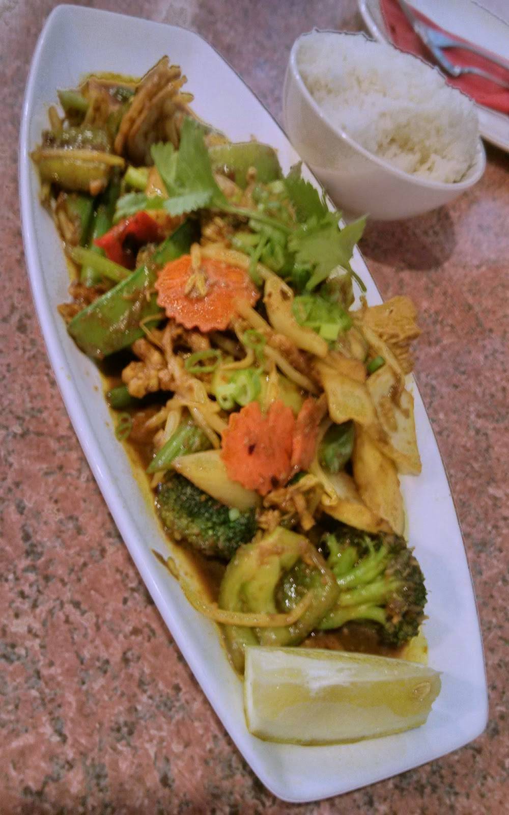 Khao San Road Thai Cuisine | restaurant | 5963 Corson Ave S #166, Seattle, WA 98108, USA | 2067646002 OR +1 206-764-6002