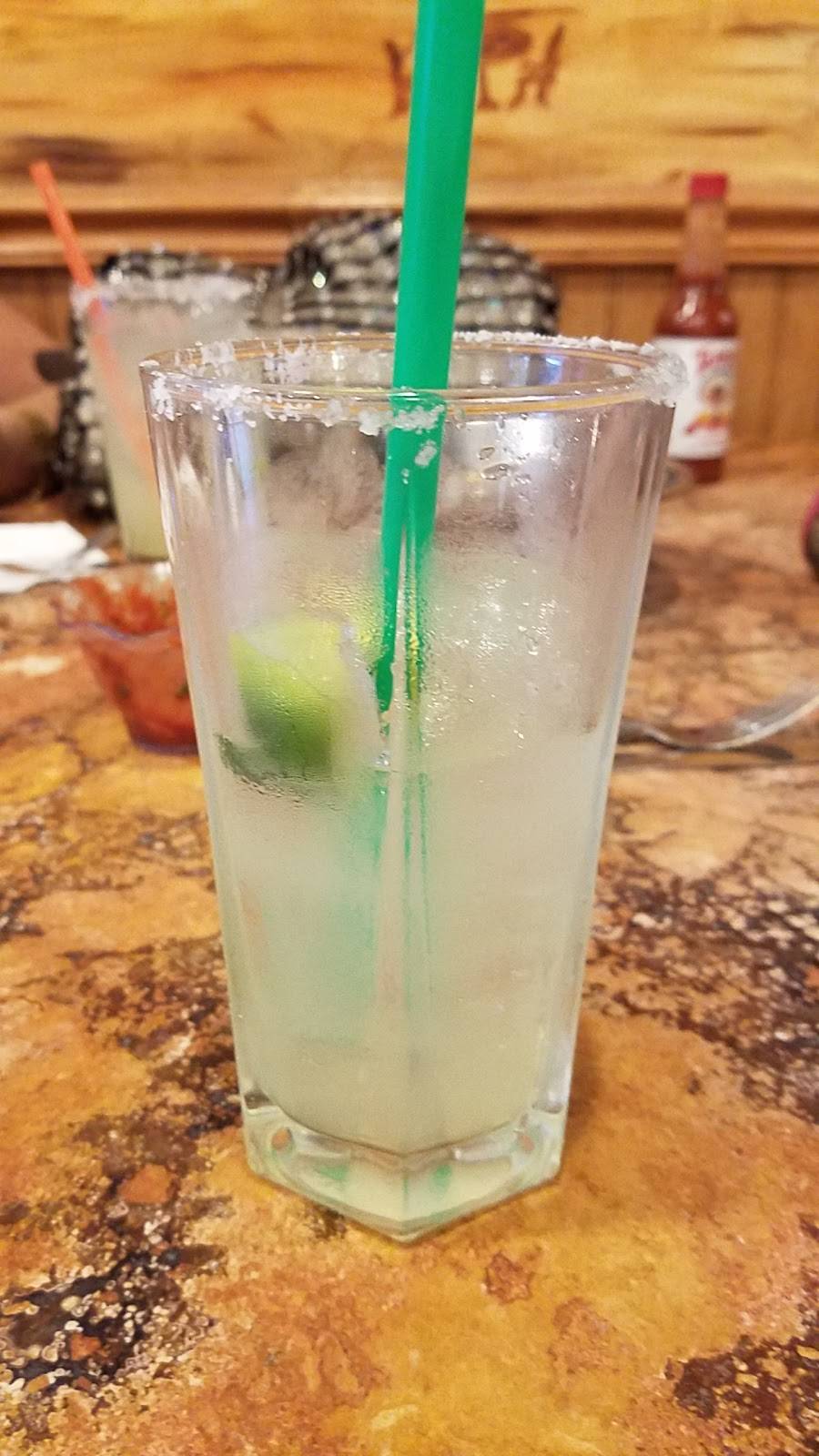 El Rosal | Bar & Grill | restaurant | 3117 W Noble Ave, Visalia, CA 93277, USA | 5597490542 OR +1 559-749-0542