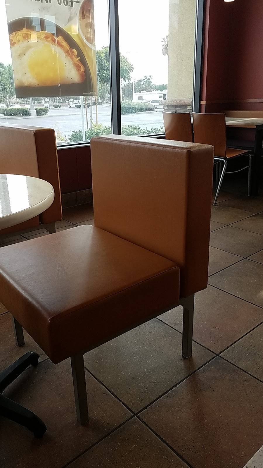 Taco Bell | meal takeaway | 2360 Tapo St, Simi Valley, CA 93063, USA | 8055265450 OR +1 805-526-5450