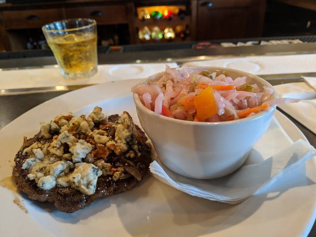 The Railshake | restaurant | 504 Walnut St, Highland, IL 62249, USA | 6186514900 OR +1 618-651-4900