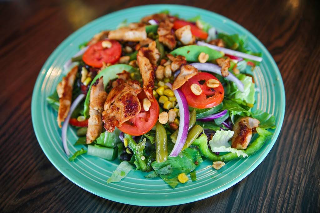 Tres Hermanas Davis | restaurant | 805 2nd St, Davis, CA 95616, USA | 5307568737 OR +1 530-756-8737