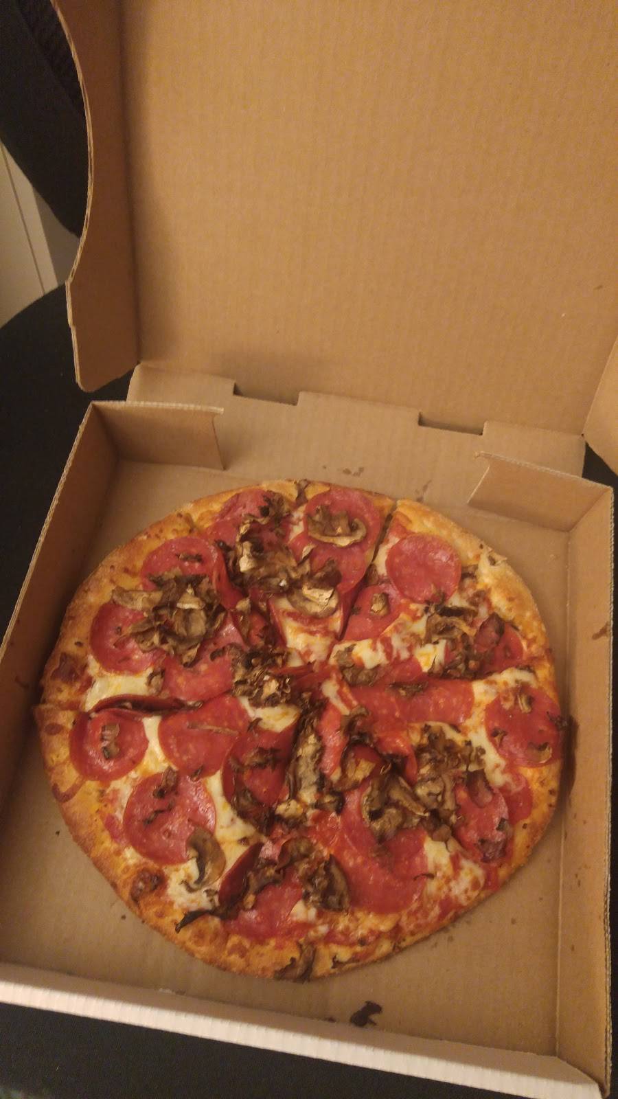 Rockin Pizza & Chicken | restaurant | 1 Glenn Hawthorne Blvd, Mississauga, ON L5R 1B2, Canada | 9055073003 OR +1 905-507-3003