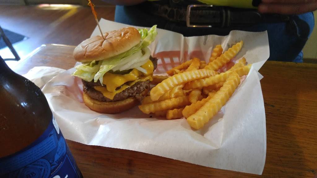 Fat Alberts | restaurant | 106 E Gridley Rd, Gridley, IL 61744, USA | 3097473127 OR +1 309-747-3127