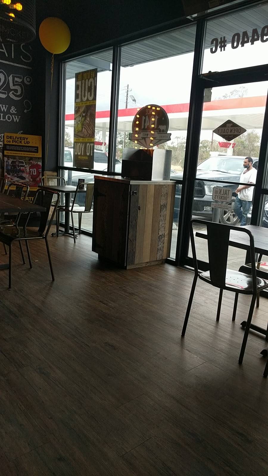 Dickeys Barbecue Pit | restaurant | 9440 Shady Dr, Houston, TX 77016, USA | 7139991858 OR +1 713-999-1858