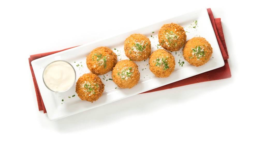 Houlihans Mt. Lebanon | restaurant | 1500 Washington Rd, Pittsburgh, PA 15228, USA | 4123794811 OR +1 412-379-4811