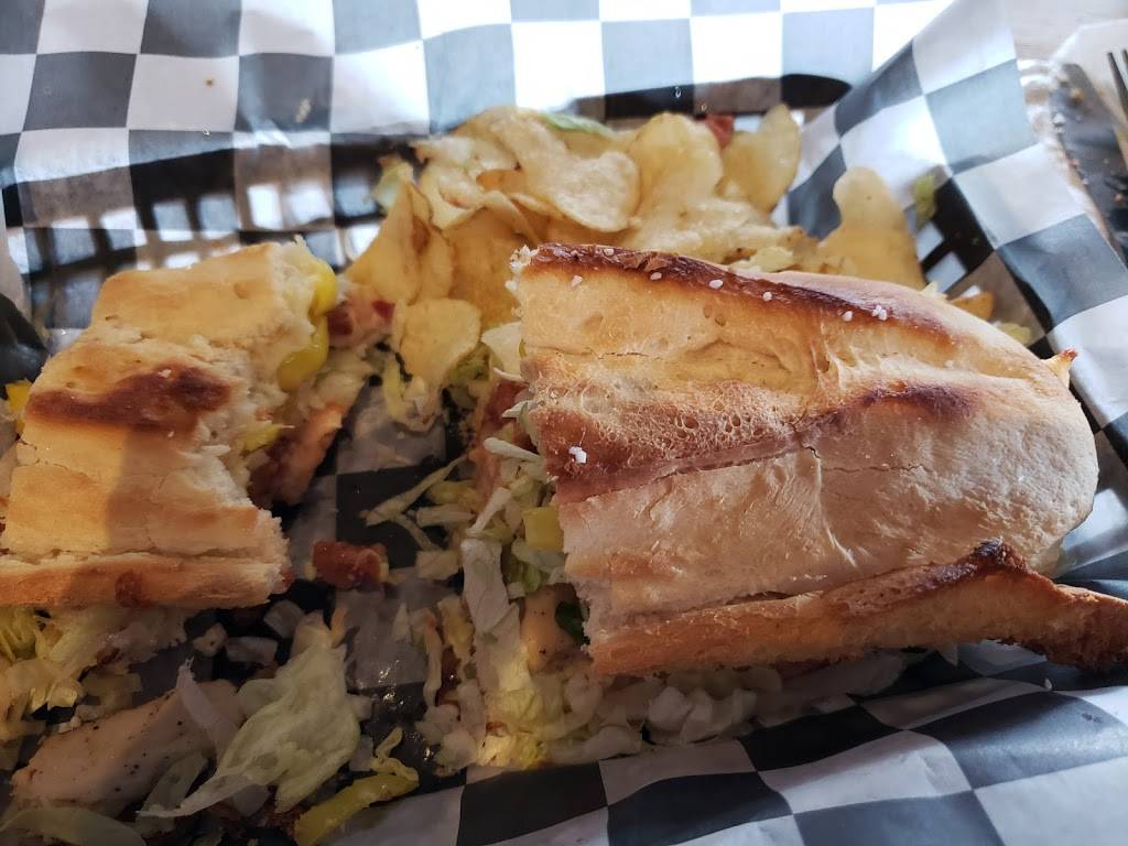 Mancinos of Jackson | restaurant | 3938, 3017 Wildwood Ave, Jackson, MI 49202, USA | 5177891021 OR +1 517-789-1021