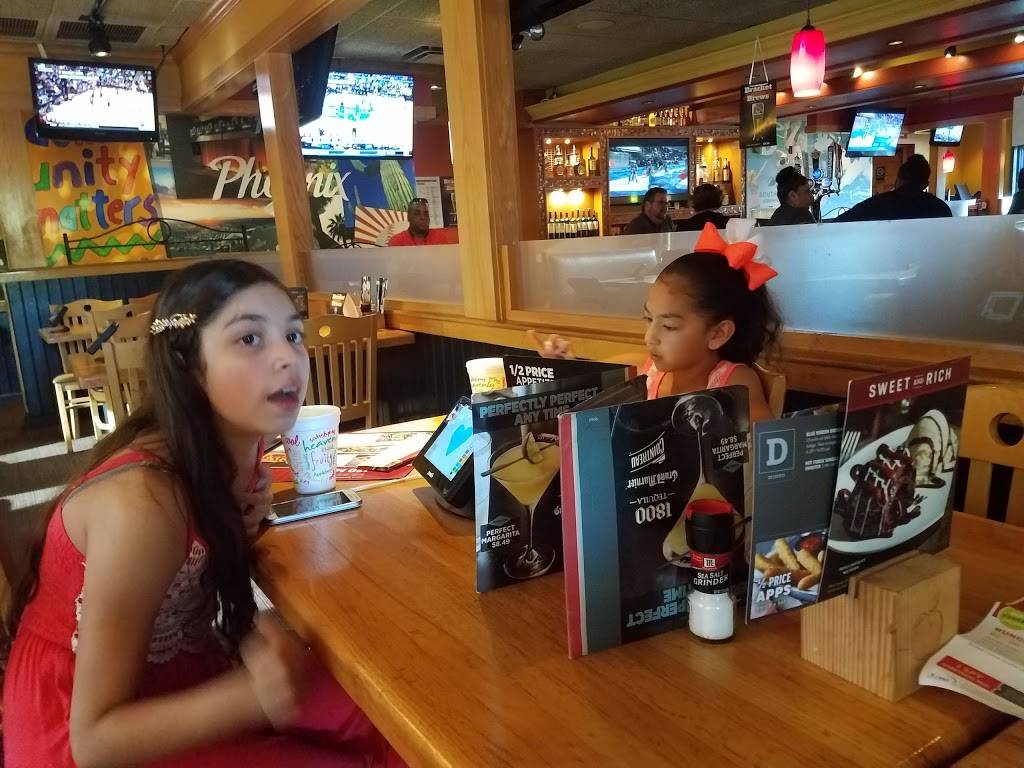 Applebees Grill + Bar | restaurant | 2180 E Baseline Rd, Phoenix, AZ 85042, USA | 6023235680 OR +1 602-323-5680