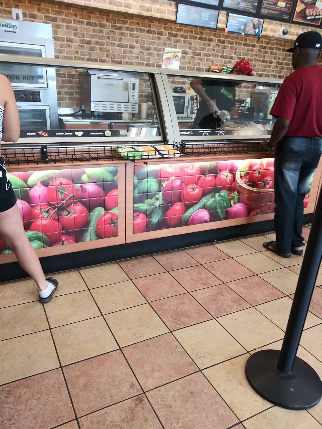 Subway | restaurant | 6265 NW 7th Ave, Miami, FL 33150, USA | 3057584510 OR +1 305-758-4510