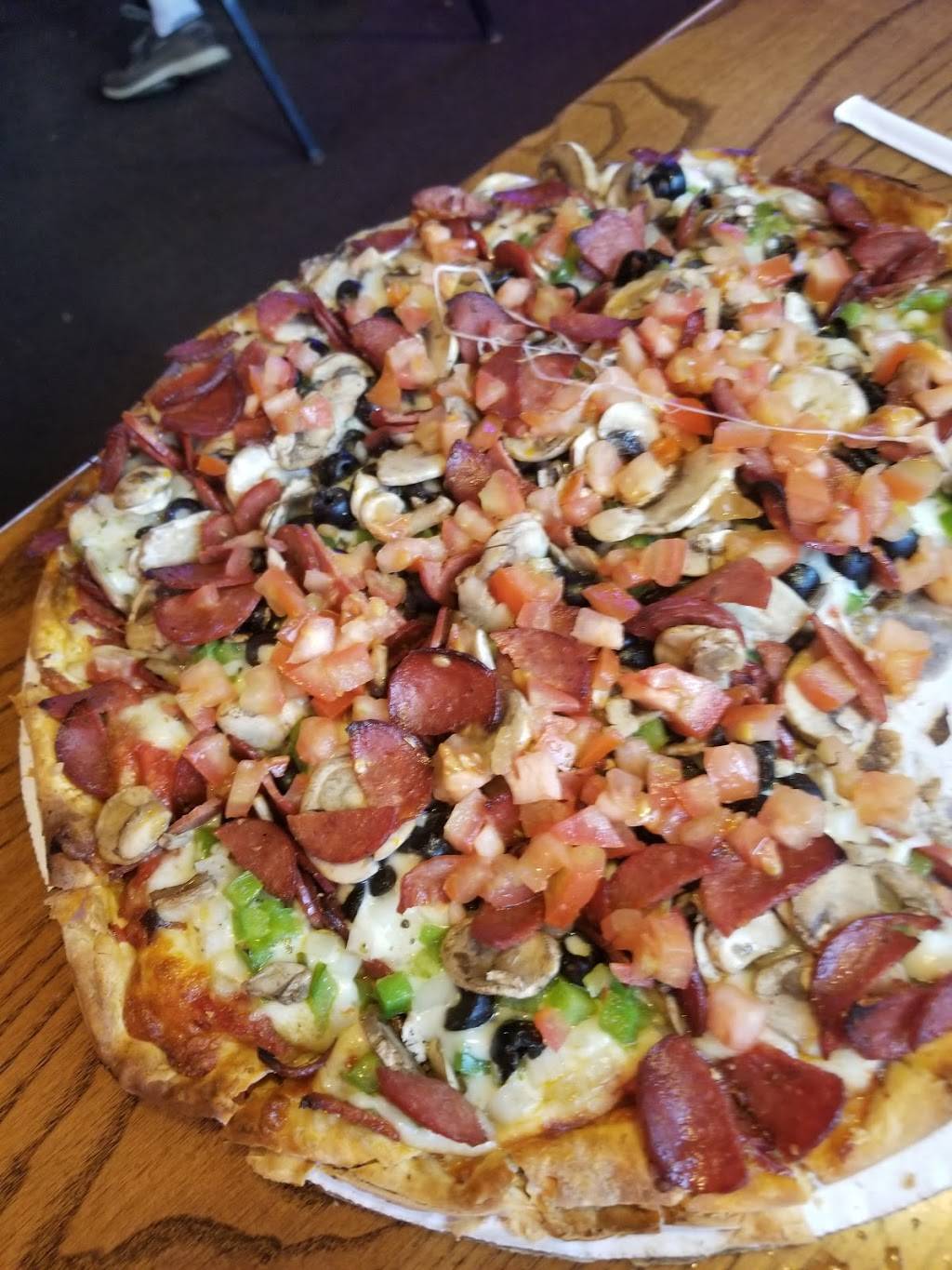 Docs Dry Dock | restaurant | N38W27091 Parkside Rd, Pewaukee, WI 53072, USA | 2626919947 OR +1 262-691-9947