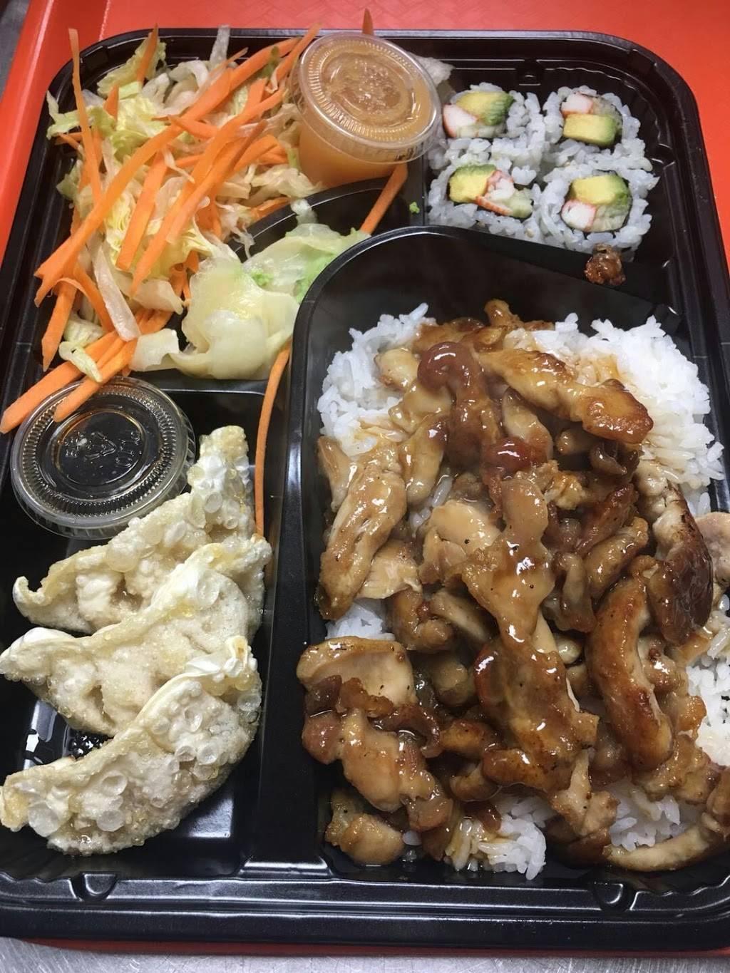 Master Grill | restaurant | 262 Cypress Ave, Bronx, NY 10454, USA | 7182928888 OR +1 718-292-8888