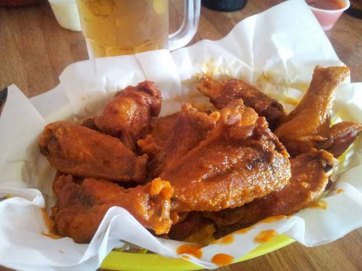 Wings N Things Grill | restaurant | 18302 Beach Blvd, Huntington Beach, CA 92648, USA | 7143750022 OR +1 714-375-0022