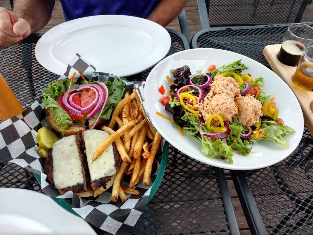 Village Tavern | restaurant | 137 Center St, Geneseo, NY 14454, USA | 5854479151 OR +1 585-447-9151