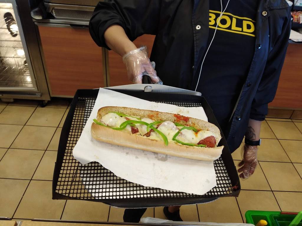 Subway | restaurant | 2281 W. Esplanade Ave, Esplanade Suite B104, San Jacinto, CA 92582, USA | 9516634546 OR +1 951-663-4546