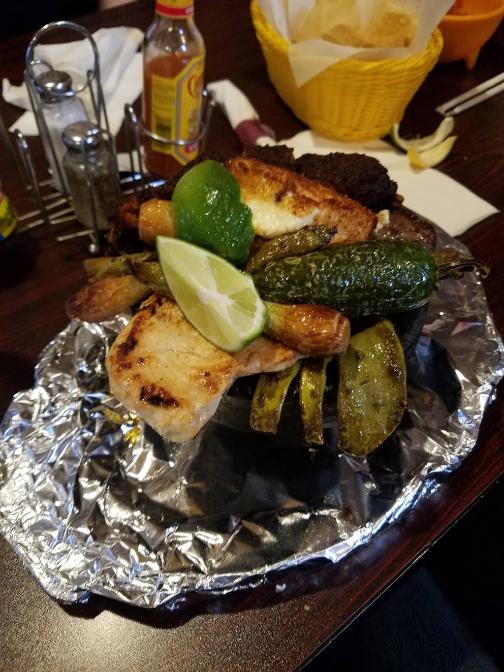 Cinco De Mayo Mexican Restaurant | restaurant | 122 W Maxwell St, Lexington, KY 40508, USA | 8593036488 OR +1 859-303-6488