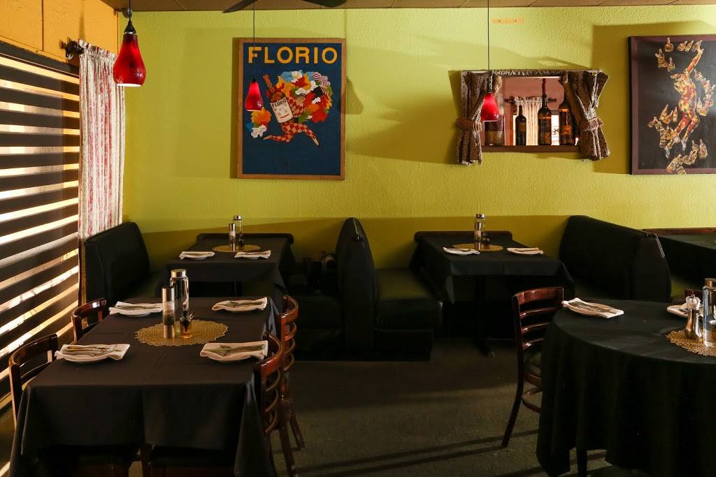 Ragazzi Italian Restaurant | restaurant | 101 South La Cañada Drive #52, Green Valley, AZ 85614, USA | 5203992040 OR +1 520-399-2040