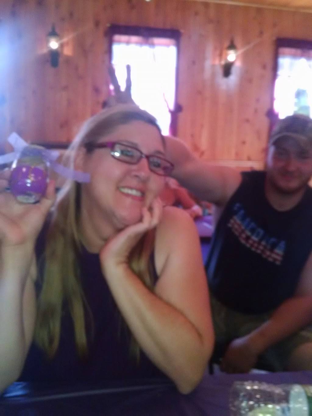 Moss Creek Bar & Grill | restaurant | 1036 Moss Creek Rd, Northern Cambria, PA 15714, USA | 8149484595 OR +1 814-948-4595