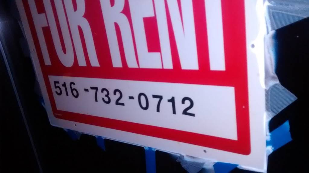 Subway Restaurants | restaurant | 1750 5th Ave, Bay Shore, NY 11706, USA | 6316176094 OR +1 631-617-6094